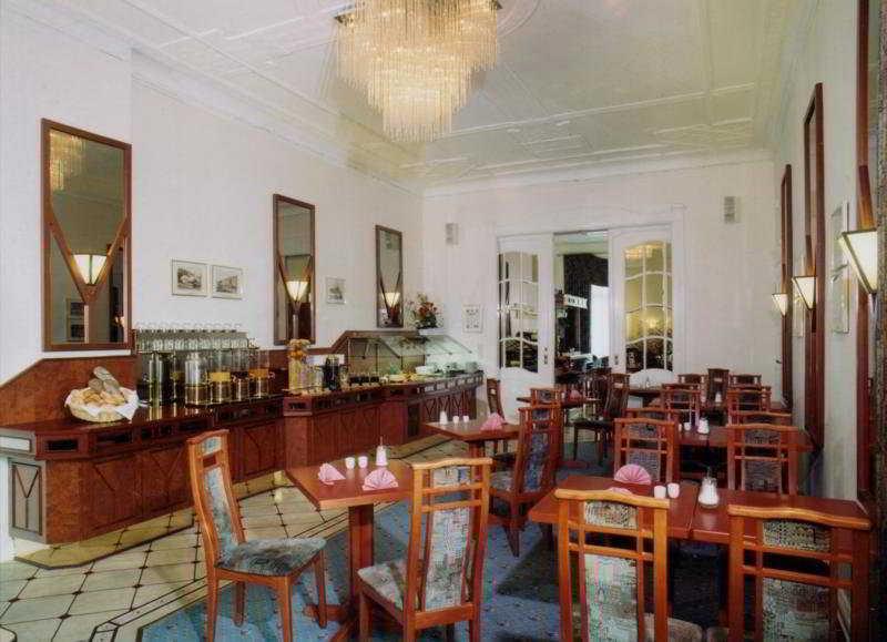 Hotel Schöneberg 3*